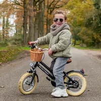 Kinderfiets 12 inch met zijwieltjes zwart, vanaf 3 jaar Retro Rider met mandje - Bandits and Angels