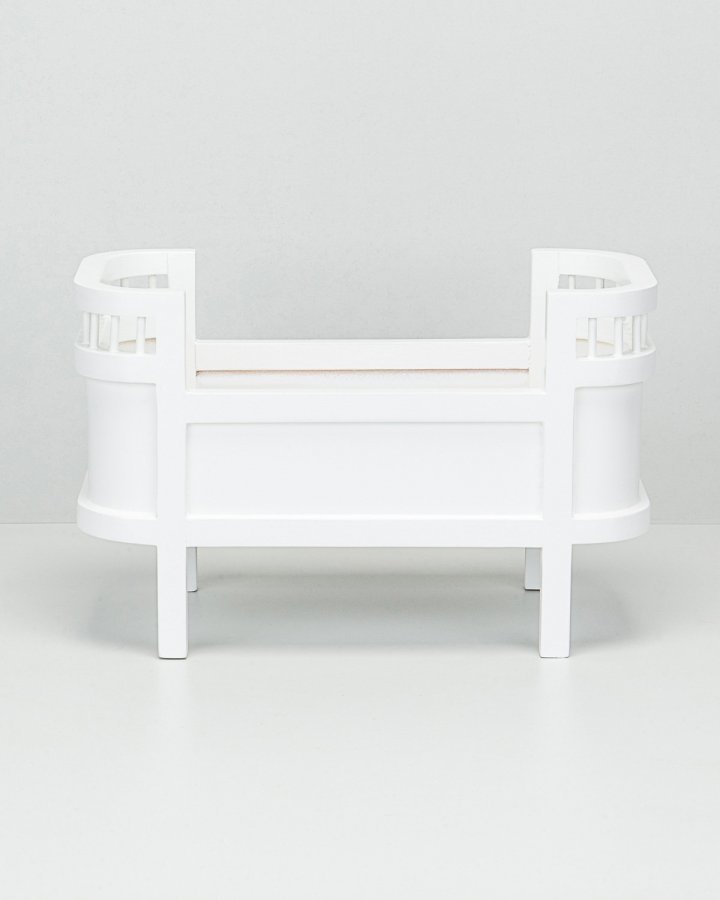 SmallStuff - Rosaline miniature doll bed
